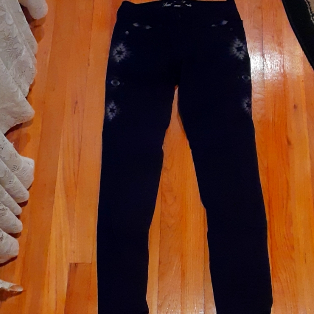 American Eagle Black Denim Skinny Aztec Southwest Embroider Jean's Size 2